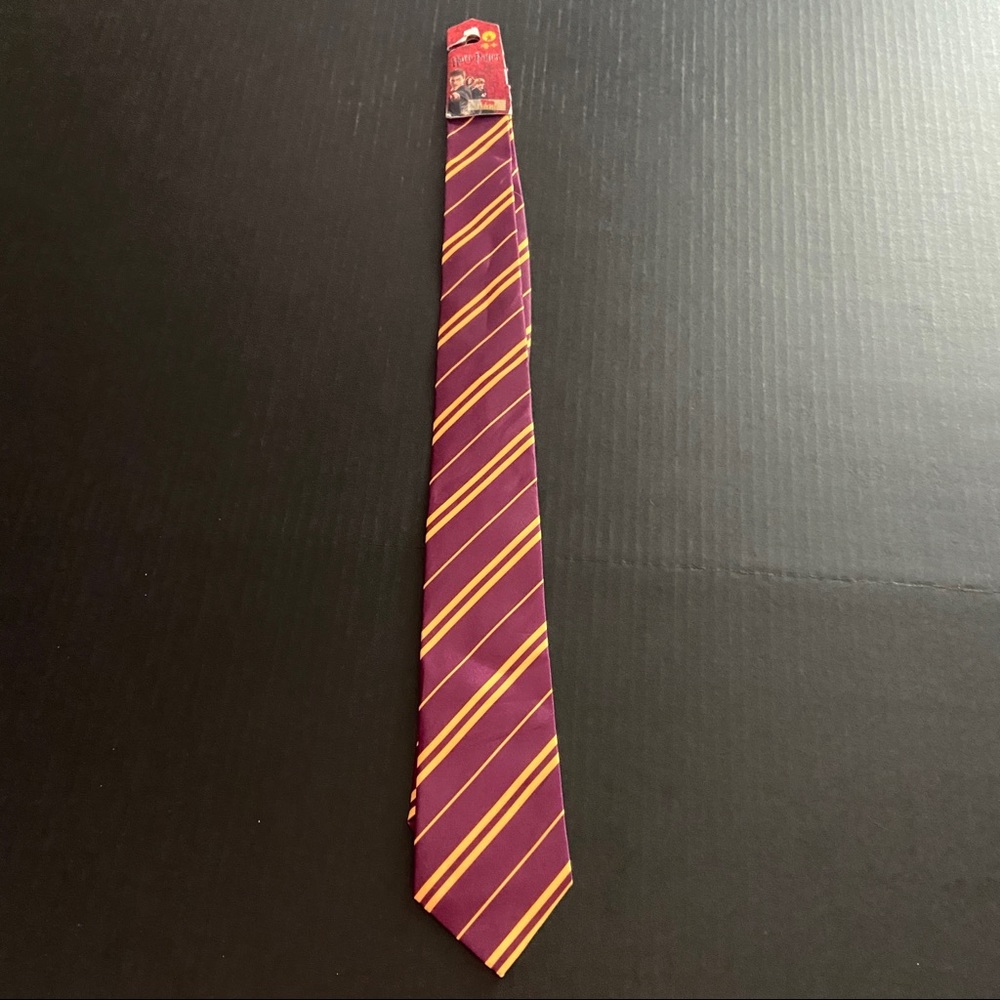 NWT Harry Potter tie!!